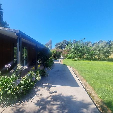 Savana Estate Poukawa 外观 照片